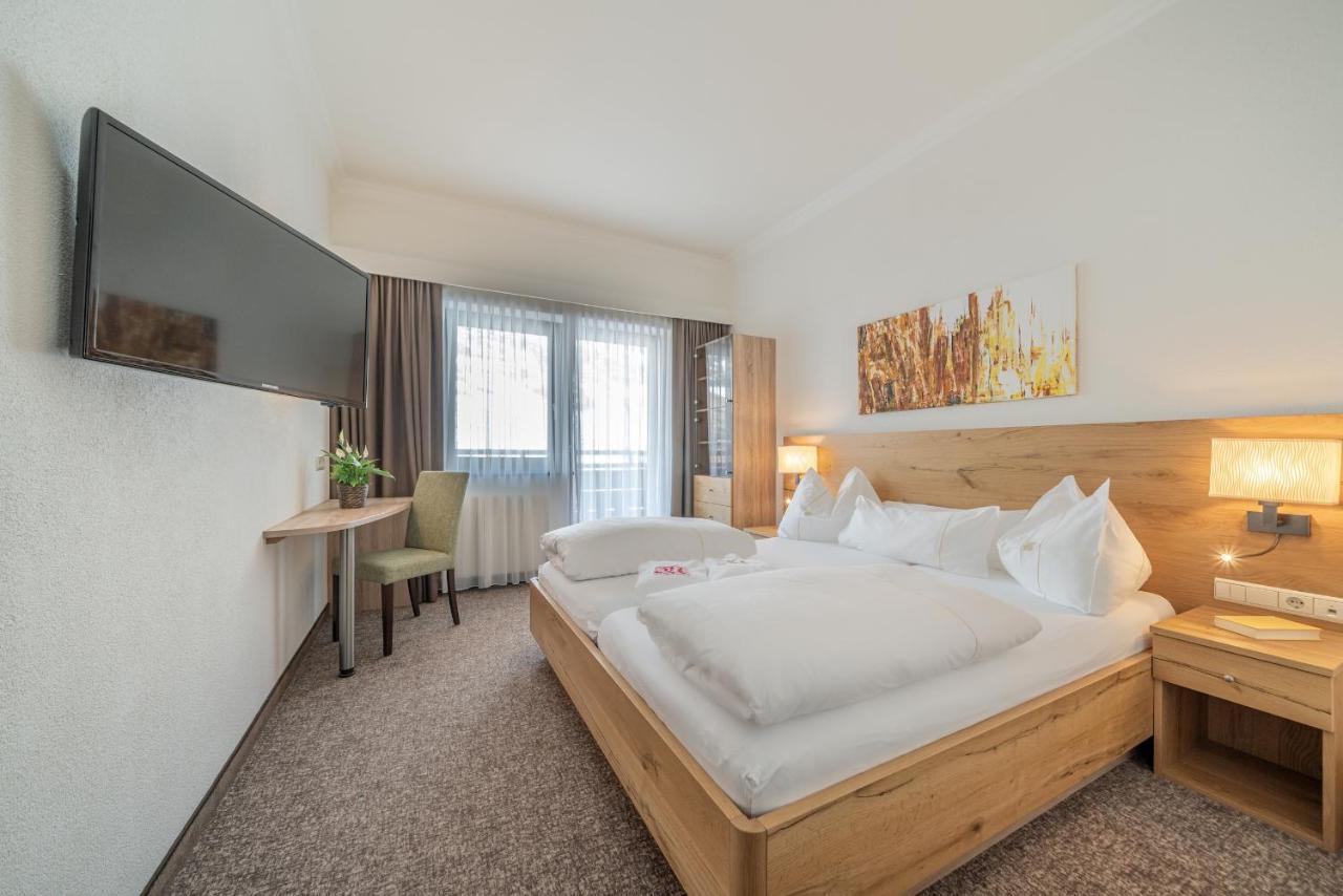 Hotel Madeleine Обергургл Екстериор снимка
