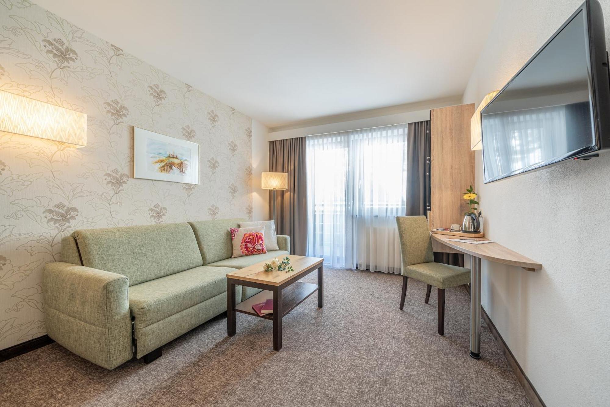 Hotel Madeleine Обергургл Екстериор снимка