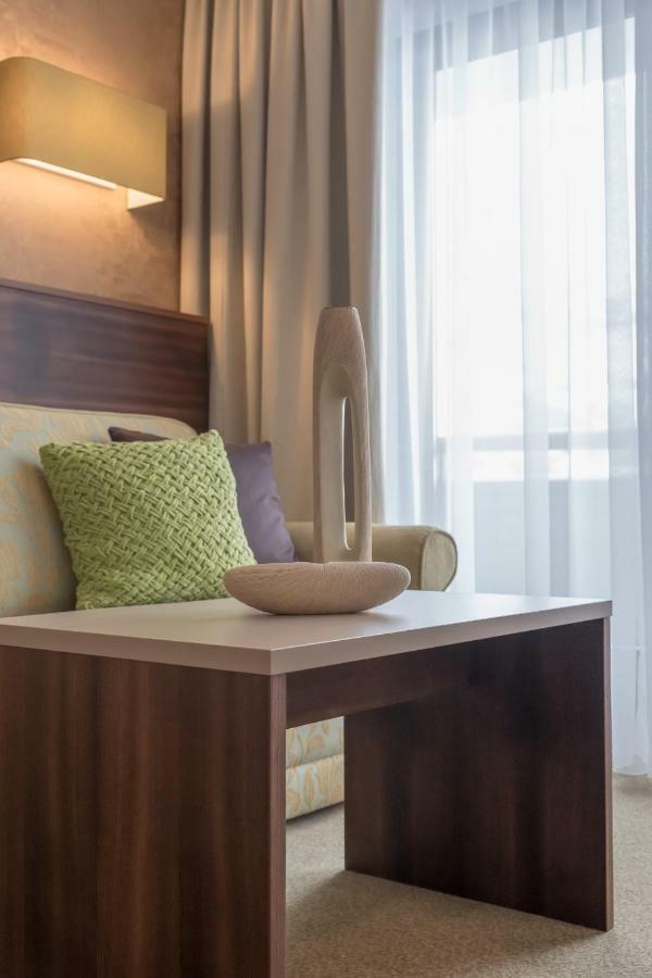 Hotel Madeleine Обергургл Екстериор снимка